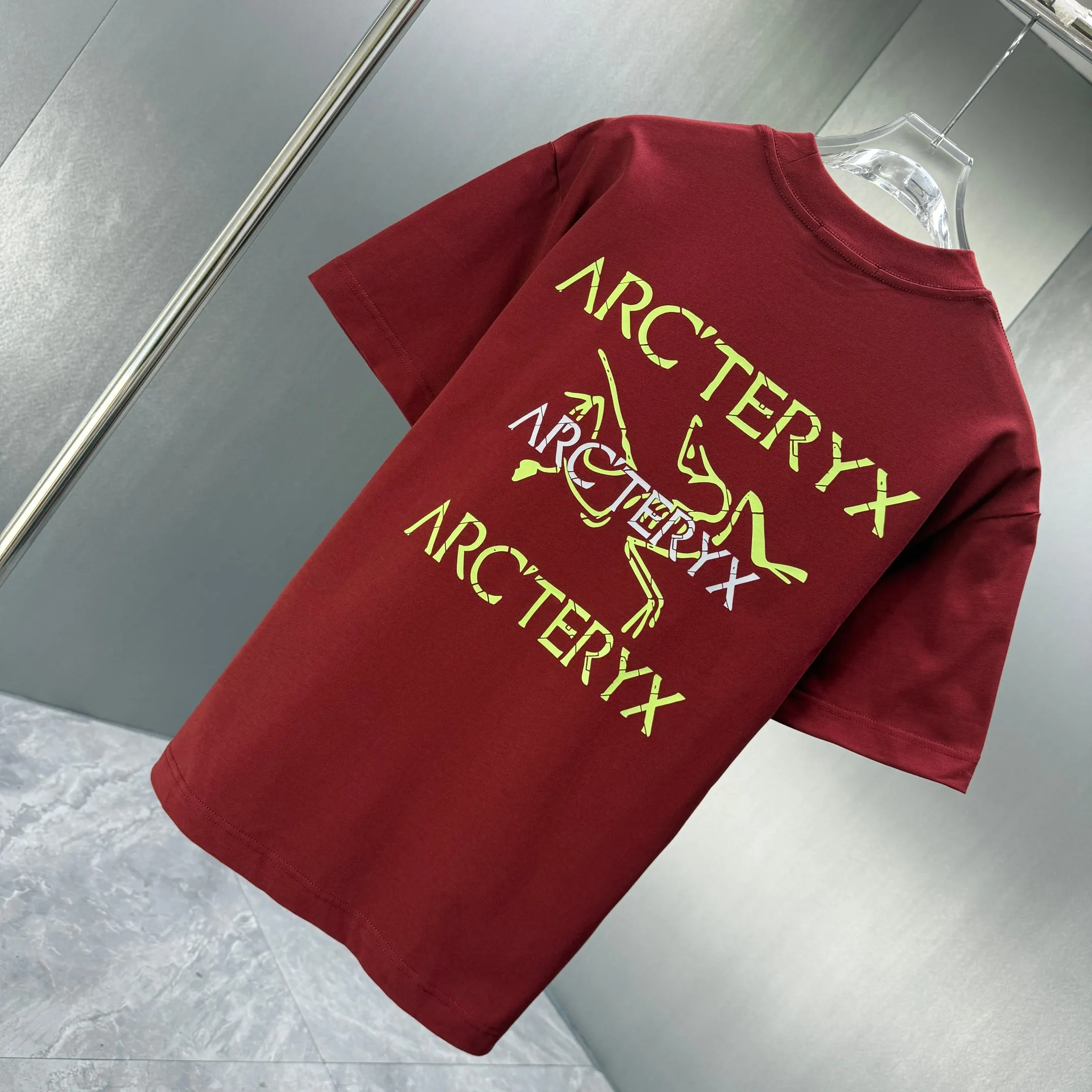 ARC 2026 New Arrival T logo ：Black White Sizes：S M L XL XXL